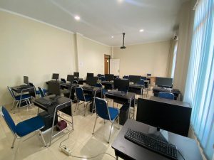 R. Lab Komputer 1